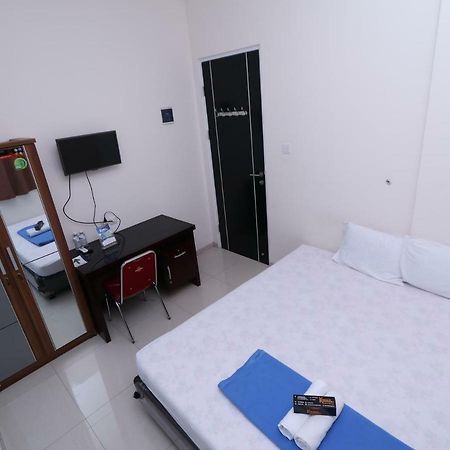 Kamar Keluarga Tanah Abang Hotel Jakarta Eksteriør billede