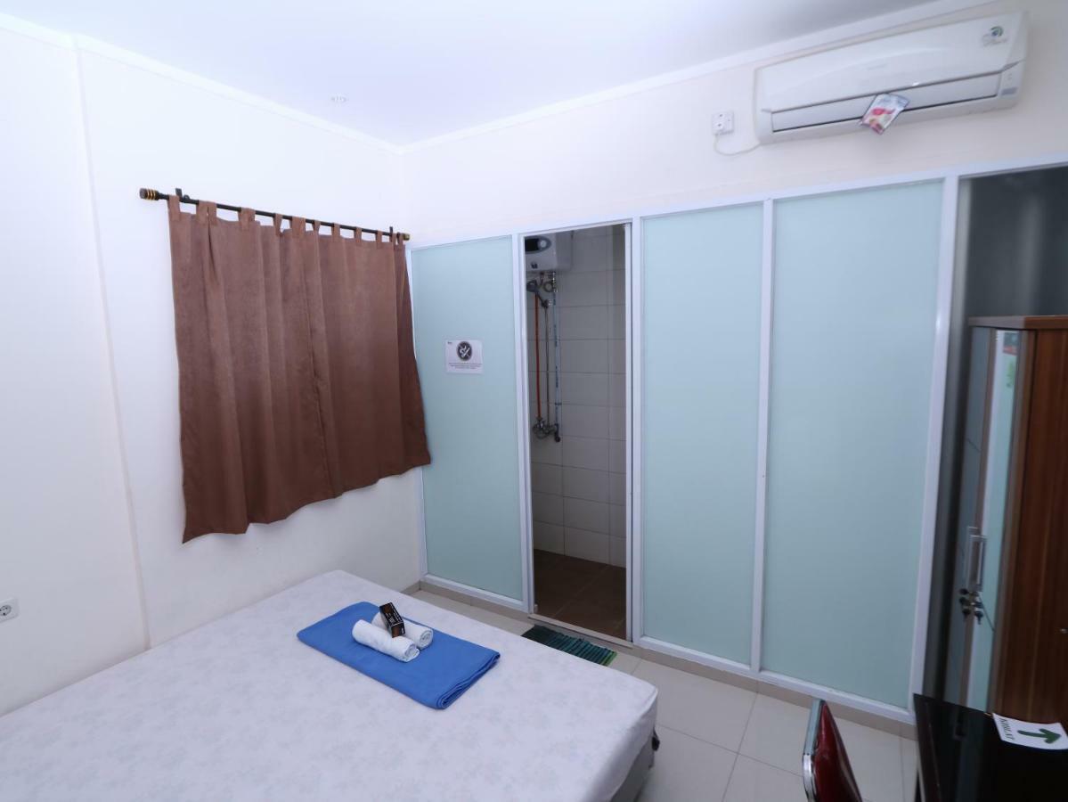 Kamar Keluarga Tanah Abang Hotel Jakarta Eksteriør billede
